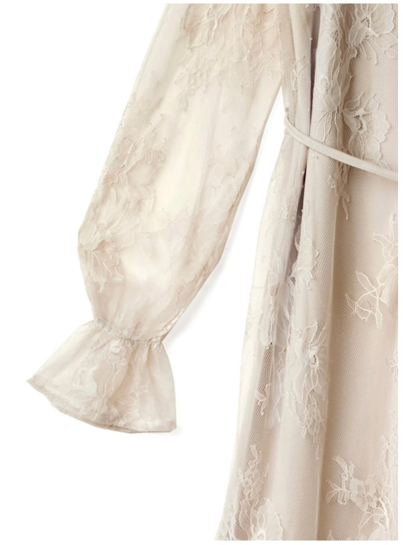 Vestido florido de renda(Bege)