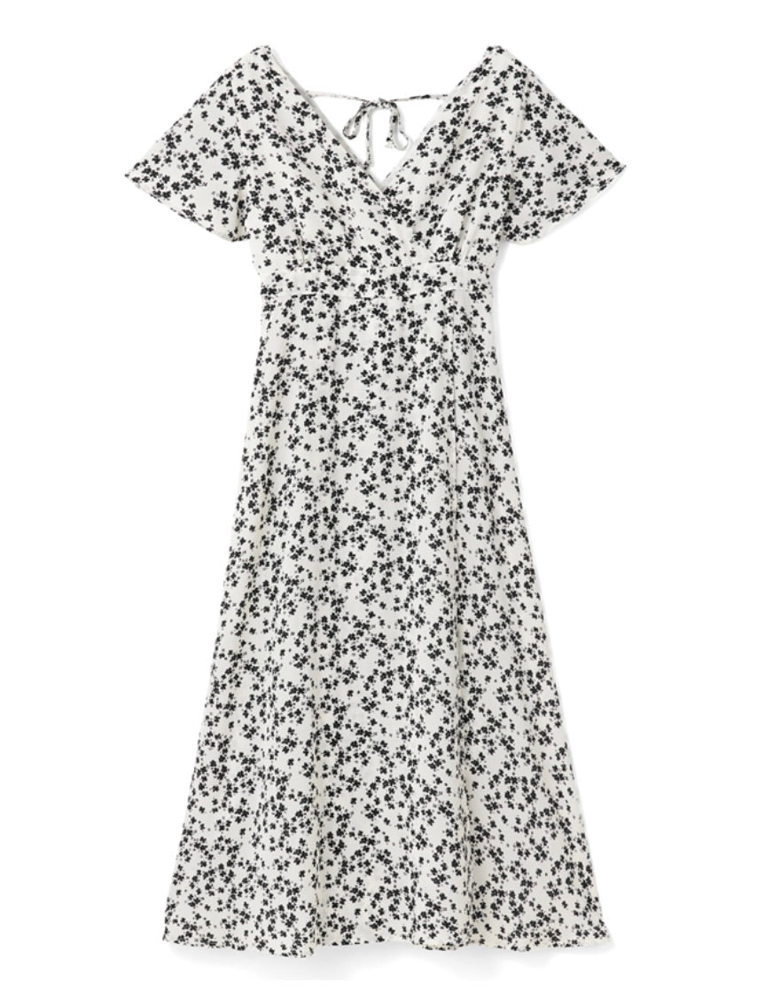 Vestido com estampa florida(Branco)