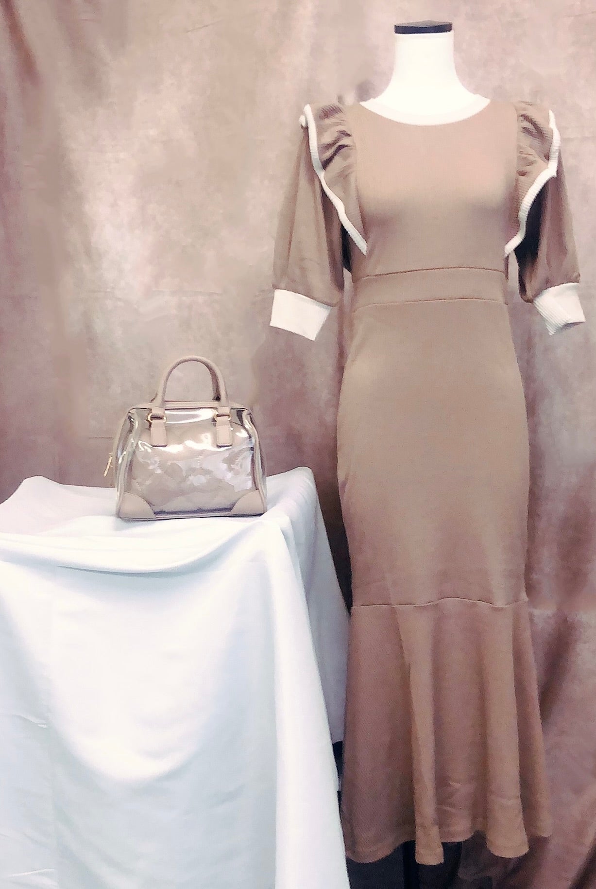 Vestido sereia com babados(Rosa)
