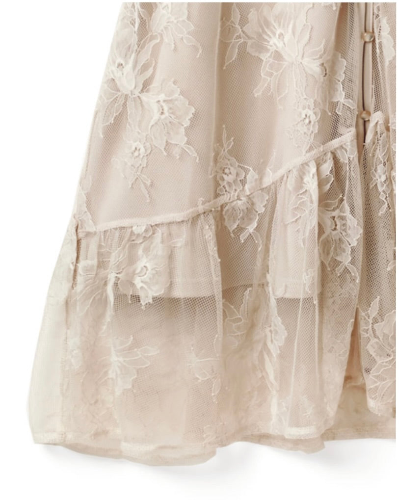 Vestido florido de renda(Bege)