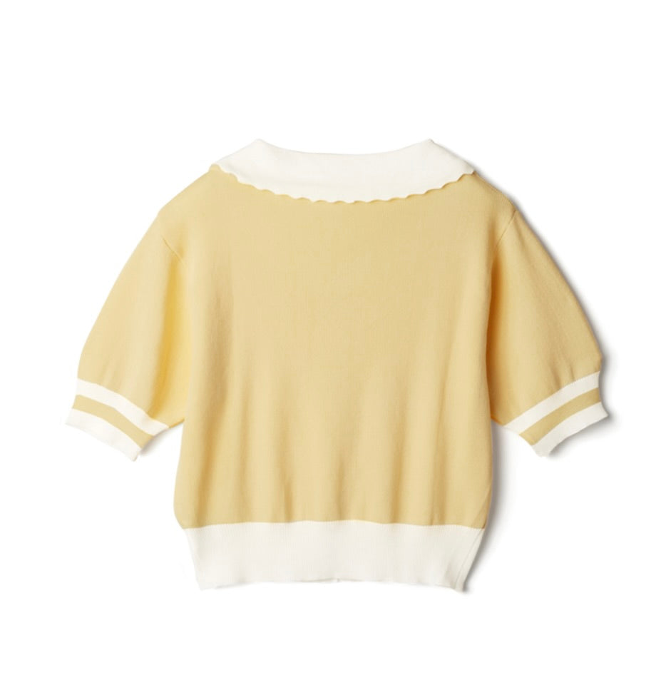 Top de tricô curto bicolor com botões de flores(Branco)
