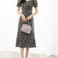 Vestido floral com fenda lateral(Preto)