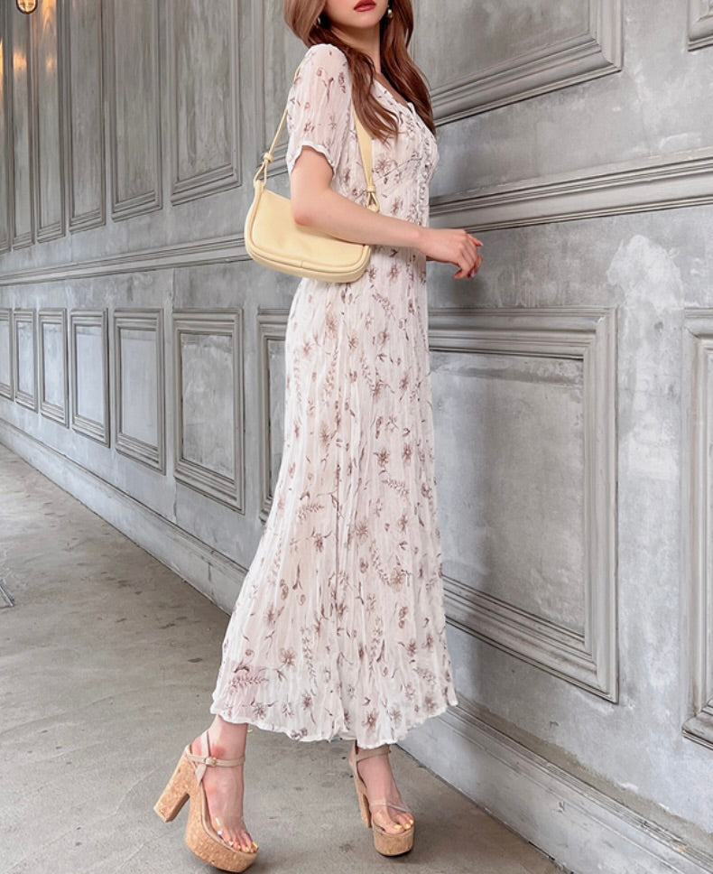Vestido plissado florido(Branco)