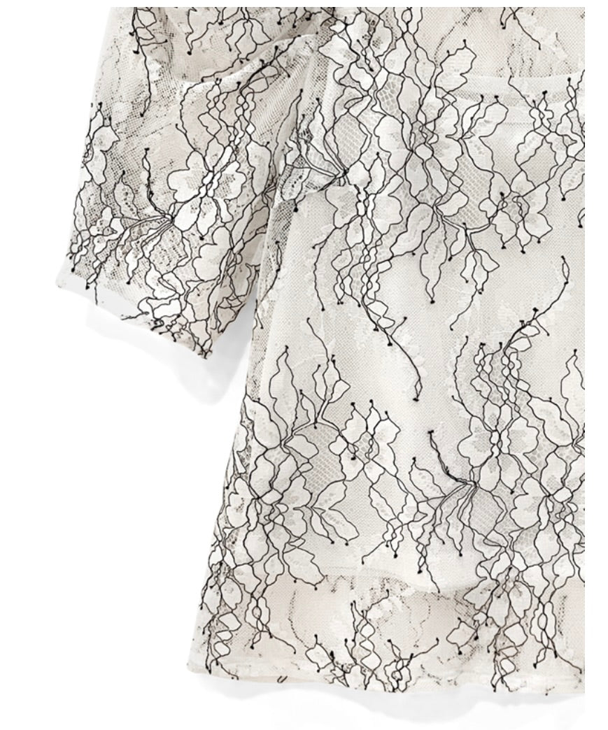 Top de renda floral(regata inclusa)