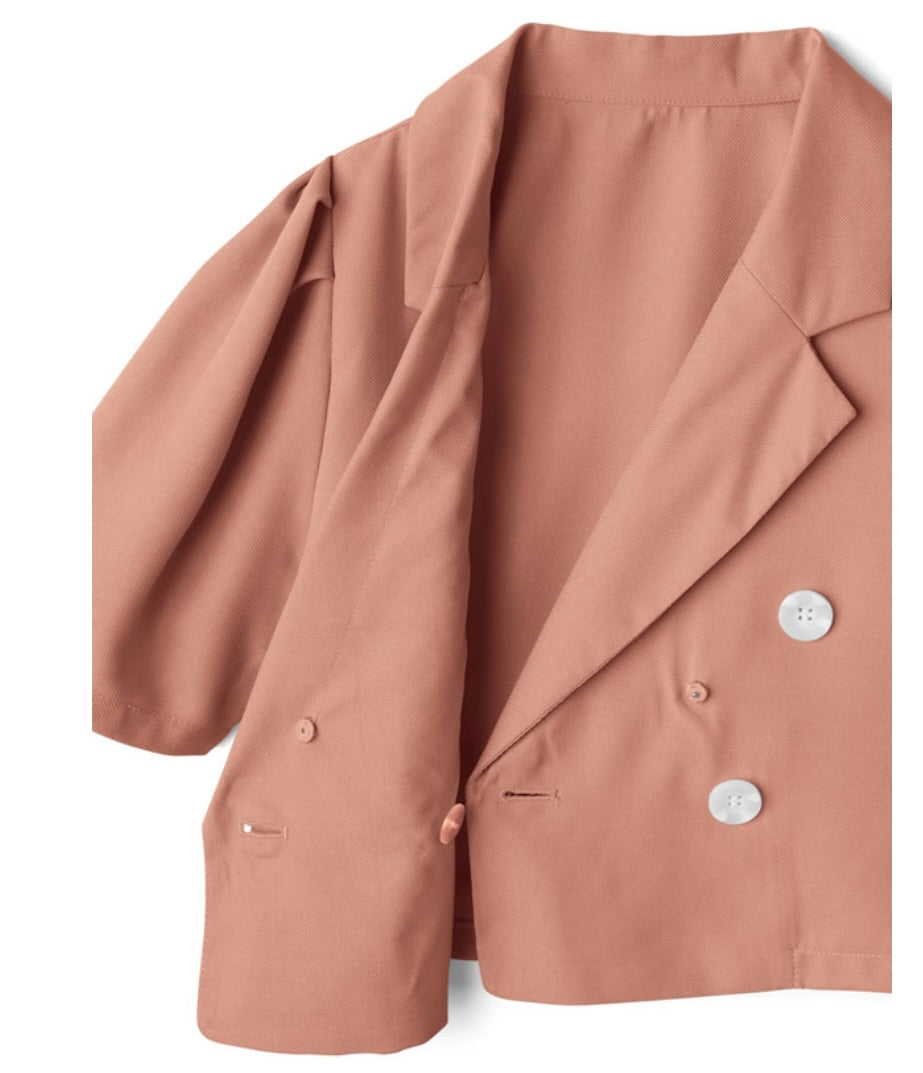 Conjunto de jaqueta curta e shorts(Laranja)